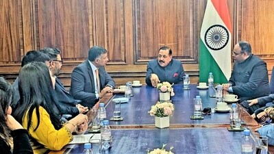 Union minister Jitendra Singh in interaction with the London-based Jammu & Kashmir origin social groups and students. (Twitter/@DrJitendraSingh) Union minister Jitendra Singh in interaction with the London-based Jammu & Kashmir origin social groups and students. (Twitter/@DrJitendraSingh)