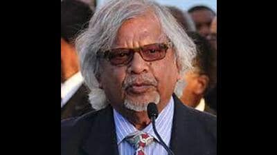 Mahatma Gandhi’s grandson, author and socio-political activist Arun Manilal Gandhi passed away after brief illness in Kolhapur on Tuesday morning. He was 89. (HT/SOURCED) Mahatma Gandhi’s grandson, author and socio-political activist Arun Manilal Gandhi passed away after brief illness in Kolhapur on Tuesday morning. He was 89. (HT/SOURCED)