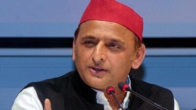 Akhilesh Yadav (PTI) Akhilesh Yadav (PTI)