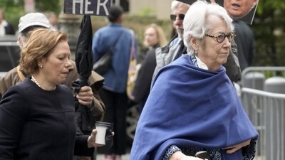 Jessica Leeds, right, arrives at federal court to testify as part of a lawsuit against former President Donald Trump in New York, Tuesday, May 2, 2023. (AP Photo/Seth Wenig) (AP) Jessica Leeds, right, arrives at federal court to testify as part of a lawsuit against former President Donald Trump in New York, Tuesday, May 2, 2023. (AP Photo/Seth Wenig) (AP)