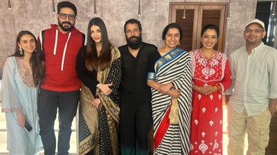 Abhishek Bachchan, Aishwarya Rai, and Vikram with Rupali Ganguly. Abhishek Bachchan, Aishwarya Rai, and Vikram with Rupali Ganguly.