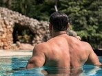 Salman Khan fans can't get enough of his new photo. Salman Khan fans can't get enough of his new photo.