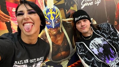 Rhea Ripley and Dominik Mysterio (Twitter) Rhea Ripley and Dominik Mysterio (Twitter)