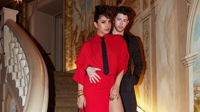 Priyanka Chopra and Nick Jonas posed for a couple photoshoot as they made their way to the after-party post attending Met Gala on May 1. Priyanka Chopra and Nick Jonas posed for a couple photoshoot as they made their way to the after-party post attending Met Gala on May 1. 