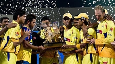Chennai Super Kings pose with the IPL trophy. (IPL) Chennai Super Kings pose with the IPL trophy. (IPL)