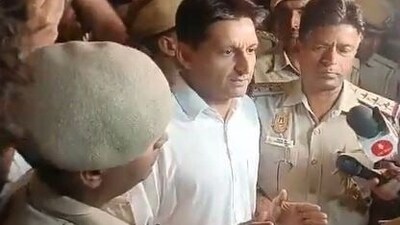Congress leader Deepender Hooda at the protest site in Jantar Mantar. (Twitter/Deepender Hooda)