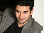 Shayan Khan is seen in and has produced Money Back Guarantee.