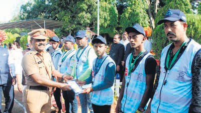 36 beach wardens to enhance security at Raigad beaches 36 beach wardens to enhance security at Raigad beaches