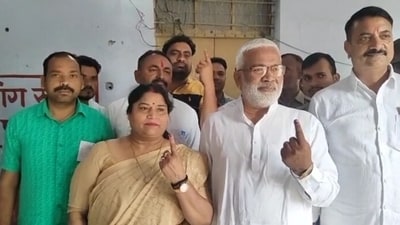 UP cabinet minister, Swatantra Dev Singh cast his vote in Government Inter College in Orai. (Haidar Naqvi/ HT) UP cabinet minister, Swatantra Dev Singh cast his vote in Government Inter College in Orai. (Haidar Naqvi/ HT)