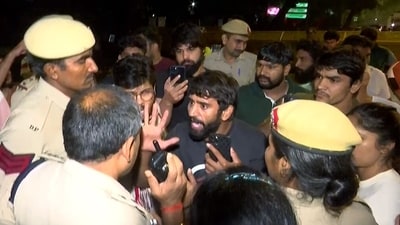 A scuffle broke out between the wrestlers and the police personnel late on Wednesday night at Jantar Mantar. (ANI) A scuffle broke out between the wrestlers and the police personnel late on Wednesday night at Jantar Mantar. (ANI)