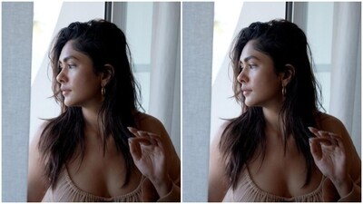 Mrunal opted for a minimal makeup look for the pictures. In nude eyeshadow, black kohl, mascara-laden eyelashes, drawn eyebrows, contoured cheeks and a shade of nude lipstick, Mrunal aced the look. (Instagram/@mrunalthakur) Mrunal opted for a minimal makeup look for the pictures. In nude eyeshadow, black kohl, mascara-laden eyelashes, drawn eyebrows, contoured cheeks and a shade of nude lipstick, Mrunal aced the look. (Instagram/@mrunalthakur)