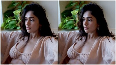In golden hoop earrings from Timeless Jewels, Mrunal further accessorised her look for the day. (Instagram/@mrunalthakur) In golden hoop earrings from Timeless Jewels, Mrunal further accessorised her look for the day. (Instagram/@mrunalthakur)
