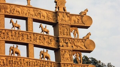 Sanchi Stupa, Madhya Pradesh: A magnificent Buddhist monument that dates back to the 3rd century BCE. It is famous for its intricate carvings and is also a UNESCO World Heritage Site. (pixabay) Sanchi Stupa, Madhya Pradesh: A magnificent Buddhist monument that dates back to the 3rd century BCE. It is famous for its intricate carvings and is also a UNESCO World Heritage Site. (pixabay)