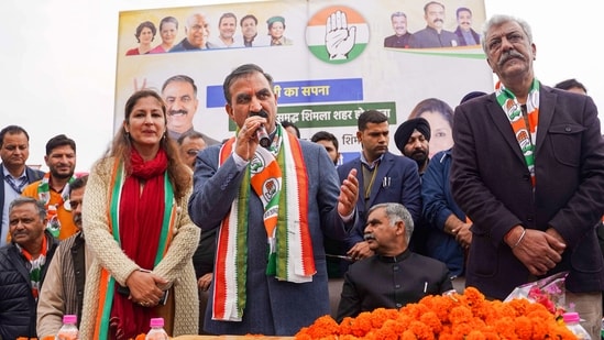 Himachal Pradesh Chief Minister Sukhvinder Singh Sukhu during an election campaign. Congress registered a clear victory in the Shimla municipal corporation election after winning 24 of 34 wards. Himachal Pradesh Chief Minister Sukhvinder Singh Sukhu during an election campaign. Congress registered a clear victory in the Shimla municipal corporation election after winning 24 of 34 wards.
