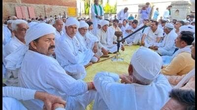 A meeting convened by Sarv Khap Chaupal, an umbrella body of various khaps in the region, at Soram village in Muzaffarnagar on Thursday. (Sourced) A meeting convened by Sarv Khap Chaupal, an umbrella body of various khaps in the region, at Soram village in Muzaffarnagar on Thursday. (Sourced)
