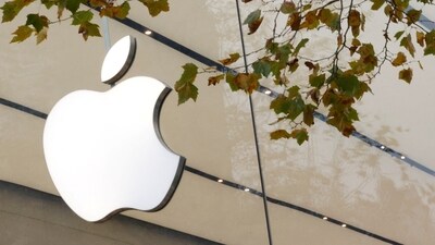 The Apple Inc logo (REUTERS)