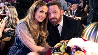 Jennifer Lopez with Ben Affleck at the Grammy awards ceremony. Jennifer Lopez with Ben Affleck at the Grammy awards ceremony.