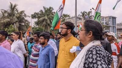 People took to street to protest the death of villager who was allegedly killed after being hit by a convoy of BJP leader Suvendu Adhikari (Twitter Photo) People took to street to protest the death of villager who was allegedly killed after being hit by a convoy of BJP leader Suvendu Adhikari (Twitter Photo)