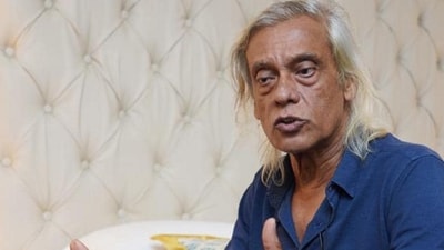 Filmmaker Sudhir Mishra talks about flaws in the Hindi film industry.