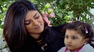 Sushmita Sen and her elder daughter Renee Sen both had appeared in an episode of Rendezvous with Simi Garewal. Sushmita Sen and her elder daughter Renee Sen both had appeared in an episode of Rendezvous with Simi Garewal.