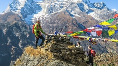 7 things to keep in mind before going on a trek (Photo by Sebastian Pena Lambarri on Unsplash)