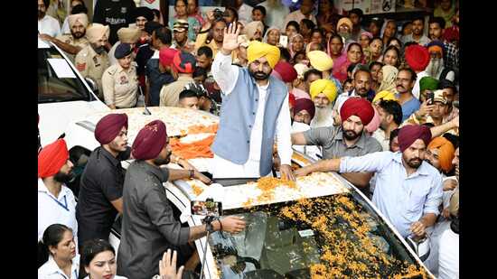 Addressing the gathering, Mann said the AAP government has completely eradicated corruption and the mafia from Punjab. (HT Photo)