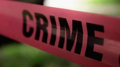 The two men, aged around 23, were arrested for burgling flat.