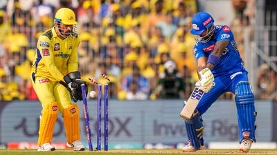 Suryakumar Yadav is dismissed by Ravindra Jadeja (PTI) Suryakumar Yadav is dismissed by Ravindra Jadeja (PTI)