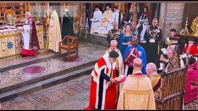 The 90-year-old peer was part of a procession of peers who walked up to the altar before handing over the Coronation Glove. (Sourced Pic) The 90-year-old peer was part of a procession of peers who walked up to the altar before handing over the Coronation Glove. (Sourced Pic)
