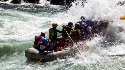 Zanskar River, Ladakh: Zanskar River is a unique destination for river rafting due to its remote location and beautiful landscape. The rafting season is short, but the views of the Ladakh range make it worth it. (File Photo) Zanskar River, Ladakh: Zanskar River is a unique destination for river rafting due to its remote location and beautiful landscape. The rafting season is short, but the views of the Ladakh range make it worth it. (File Photo)