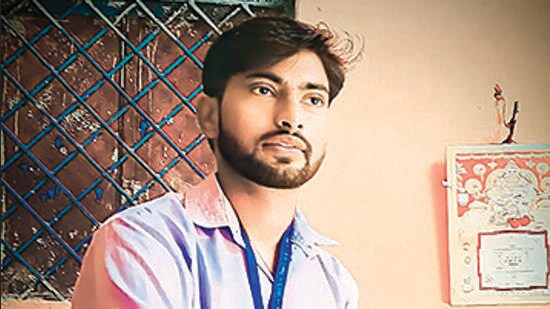 22-year-old writes three-hour BA exam with transplanted hand