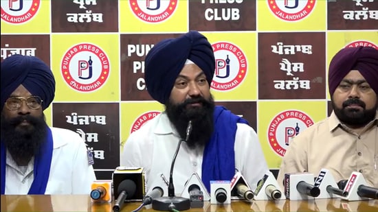 The Punjab BSP leader also condemned the “anti-dalit attitude” of the Aam Aadmi Party government. (HT Photo)