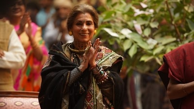 Dimple Kapadia in a still from Saas Bahu Aur Flamingo.