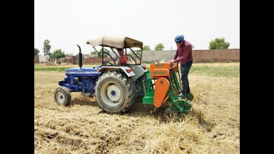 The machines were given on subsidy of ₹1,145 crore released by the Centre during the given period, which led to ED’s scrutiny. (HT File Photo) The machines were given on subsidy of ₹1,145 crore released by the Centre during the given period, which led to ED’s scrutiny. (HT File Photo)
