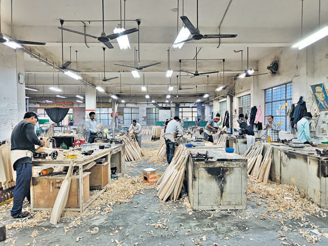 Some of the country’s biggest sports goods companies sprang up from Meerut’s Victoria Park Sports Colony. (Manoj Sharma/HT Photo) Some of the country’s biggest sports goods companies sprang up from Meerut’s Victoria Park Sports Colony. (Manoj Sharma/HT Photo)