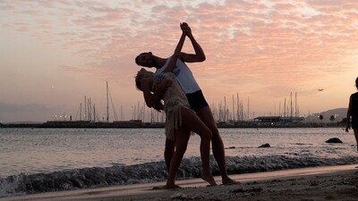 Daily Love and Relationship Horoscope 2023: Find out love predictions for May 9.