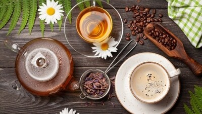 “If you’re looking to reduce your caffeine intake, tea may be a better option, while if you’re looking for a rich source of antioxidants, certain types of tea may be more beneficial,” added the nutritionist.&nbsp; (Unsplash)