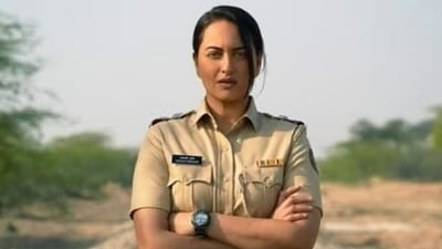 Sonakshi Sinha in a still from Dahaad. Sonakshi Sinha in a still from Dahaad.