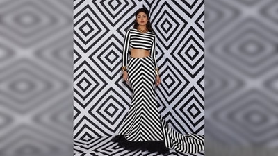 "I’ve earned my stripes 🤍😉🖤 #ootn #LookOfTheDay #style #glamour #Glam #fashion #blessed #HTMS2023 #HTMostStylish," Shilpa Shetty captioned her post. (Instagram/@theshilpashetty) "I’ve earned my stripes 🤍😉🖤 #ootn #LookOfTheDay #style #glamour #Glam #fashion #blessed #HTMS2023 #HTMostStylish," Shilpa Shetty captioned her post. (Instagram/@theshilpashetty)