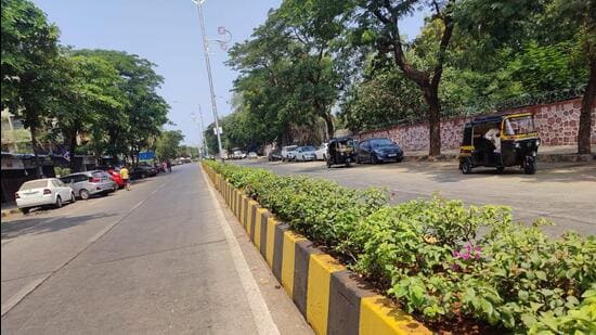 BMC demolishes 324 huts to clear inaccessible Gorai beach road