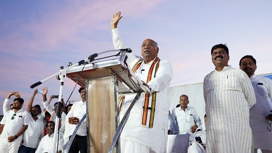 Kharge makes emotional appeal, says he is Karnataka's ‘Bhoomi Putra’ (Congress Twitter)