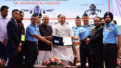 Defence minister Rajnath Singh and Chandigarh administrator Banwarilal Purohit at the inauguration of the first Indian Air Force Heritage Centre in Sector 18, Chandigarh, on Monday. (Keshav Singh/HT) Defence minister Rajnath Singh and Chandigarh administrator Banwarilal Purohit at the inauguration of the first Indian Air Force Heritage Centre in Sector 18, Chandigarh, on Monday. (Keshav Singh/HT)