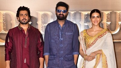 The trailer of Adipurush, starring Kriti Sanon, Prabhas, and Sunny Singh, depicted an epic struggle between the forces of good and evil. Unlike the teaser, the new video didn't disclose much of Lankesh, who appeared in disguise midway through the movie and then briefly at the ending. The trailer of Adipurush, starring Kriti Sanon, Prabhas, and Sunny Singh, depicted an epic struggle between the forces of good and evil. Unlike the teaser, the new video didn't disclose much of Lankesh, who appeared in disguise midway through the movie and then briefly at the ending.