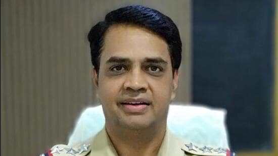 Mumbai, India - April 23, 2021: Mumbai Police Inspector Sunil Mane, arrested in the Mansukh Hiren murder case. (HT Photo) (Hindustan Times)