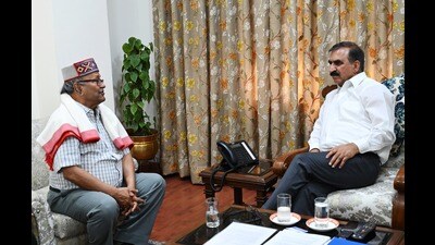 Chief minister Sukhvinder Singh Sukhu with NCI head GK Rath in New Delhi on Wednesday.