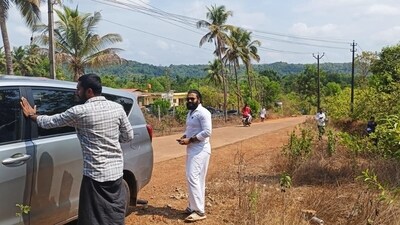 ANI tweeted pictures of Rishab Shetty outside the polling booth, and wrote, "Actor Rishab Shetty arrives at a polling booth in Udupi to cast his vote for Karnataka assembly election 2023." 