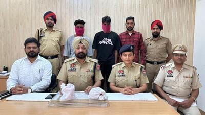 The arrested accused in Ludhiana police’s custody. (HT Photo) The arrested accused in Ludhiana police’s custody. (HT Photo)
