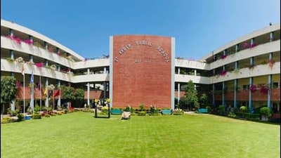 Under the RTE Act, 25% seats have to be reserved for economically weaker section students at unaided recognised non-minority schools that include St Kabir in Chandigarh. (HT Photo) Under the RTE Act, 25% seats have to be reserved for economically weaker section students at unaided recognised non-minority schools that include St Kabir in Chandigarh. (HT Photo)