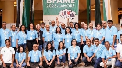 Indian bridge players (HT) Indian bridge players (HT)