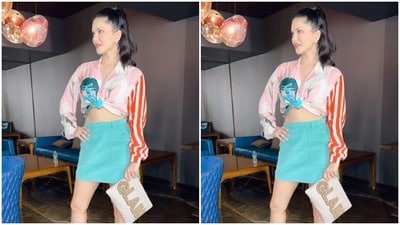 In silver hoop earrings and nude stilettos, Sunny further accessorised her look for the day. (Instagram/@sunnyleone) In silver hoop earrings and nude stilettos, Sunny further accessorised her look for the day. (Instagram/@sunnyleone)